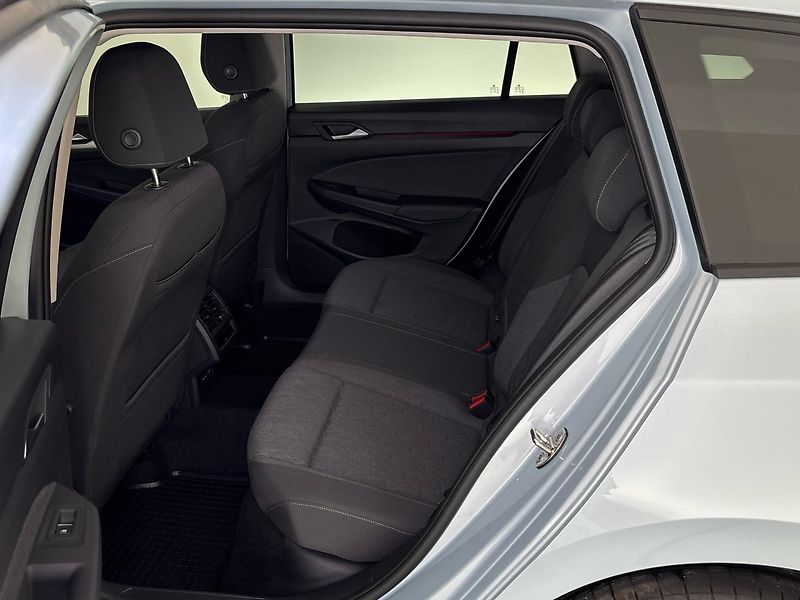 Volkswagen Golf People - fotka 8 z 28
