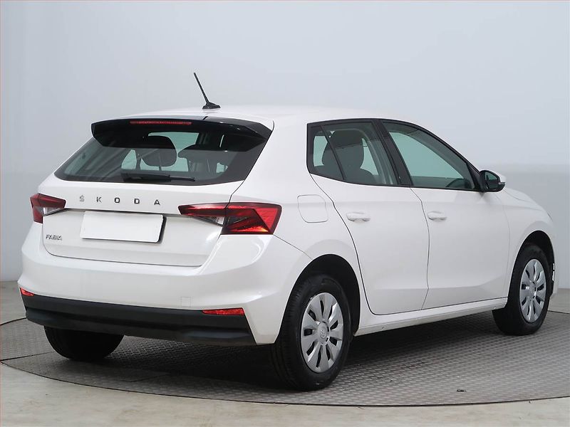 Škoda Fabia (2023) Ambition 1.0 TSI, Serv.kniha - fotka 5 z 14