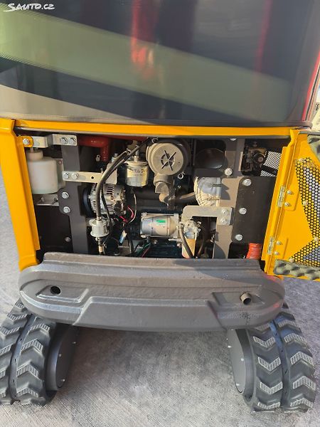 Gorila (2026) Minibagr G20SE I PRO CAB - fotka 18 z 19