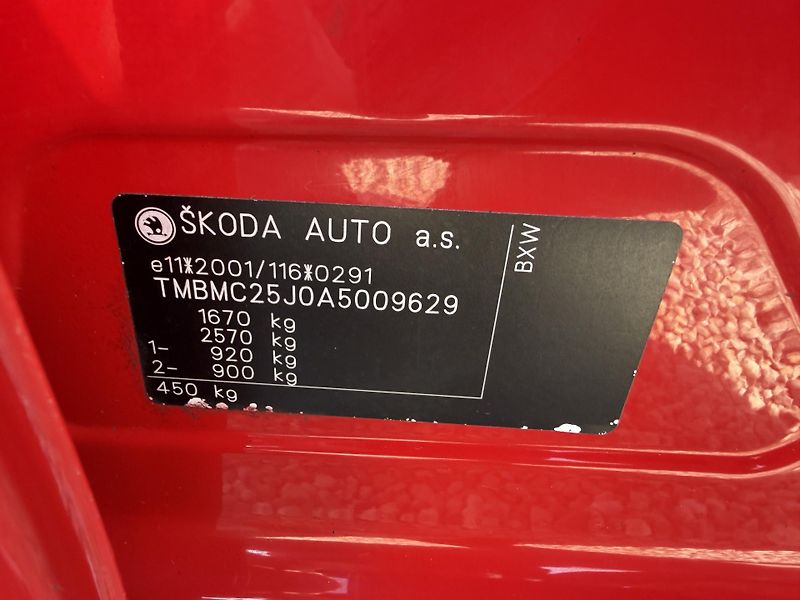 Škoda Roomster 1,4i 16V/63kW - KLIMA,ABS - fotka 46 z 59