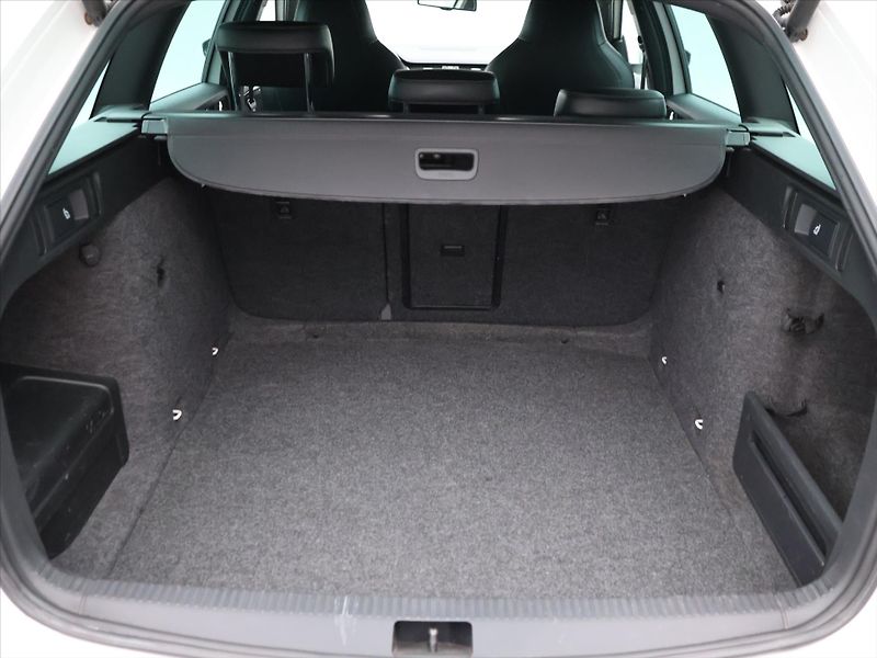 Škoda Octavia RS 2.0 TDI 135kW DSG - fotka 10 z 35
