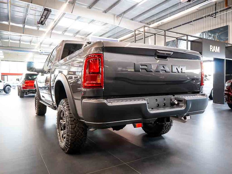 Dodge RAM (2026) 6.4 2500 Power Wagon 2026 - fotka 2 z 39