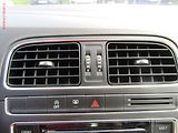 Volkswagen Polo (2015) 1.4 TDi, ČR, Comfortline - náhled 13