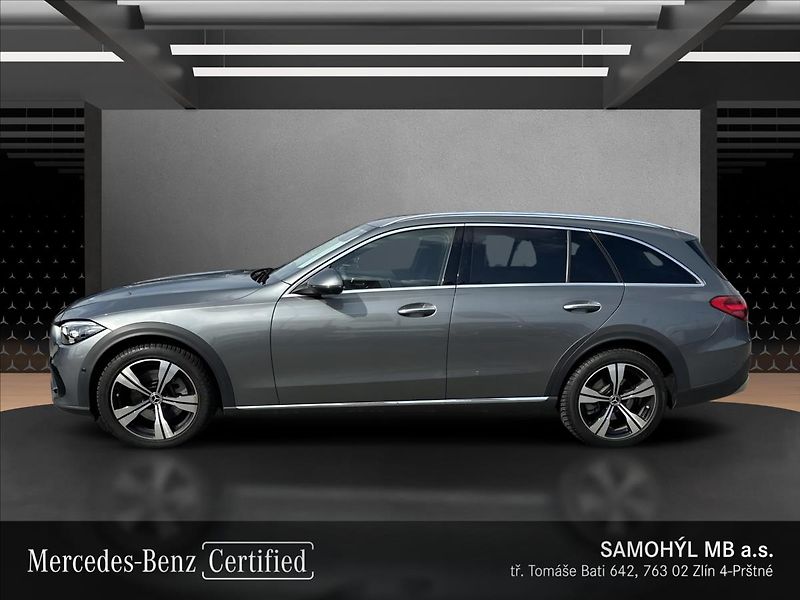 Mercedes-Benz Třídy C C 220d 4MATIC All-Terrain - fotka 2 z 13