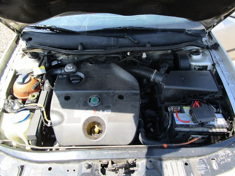 Škoda Octavia 1,9TDI-81KW-NOVÉ ROZVODY+OLEJ - fotka 15 z 16