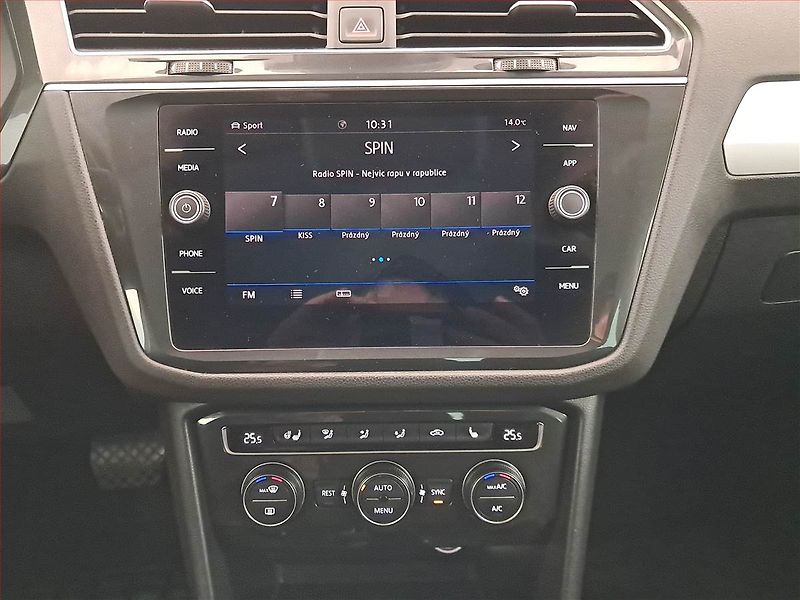 Volkswagen Tiguan (2019) 2.0 TDI, 4X4, Automat, Navi - fotka 12 z 17