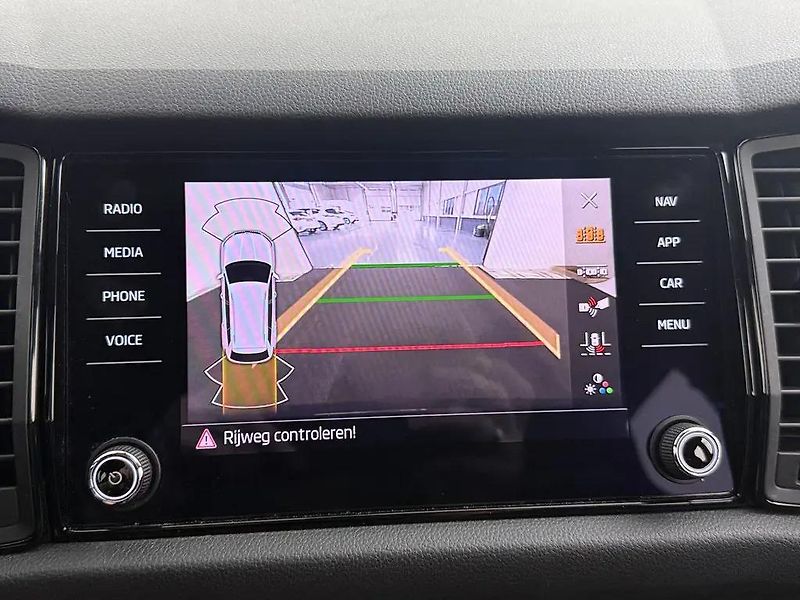 Škoda Kodiaq 1.5TSI DSG Sportline DPH TZ  - fotka 10 z 15
