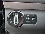Volkswagen Touran (2012) 2.0 TDi, Comfortline - náhled 15