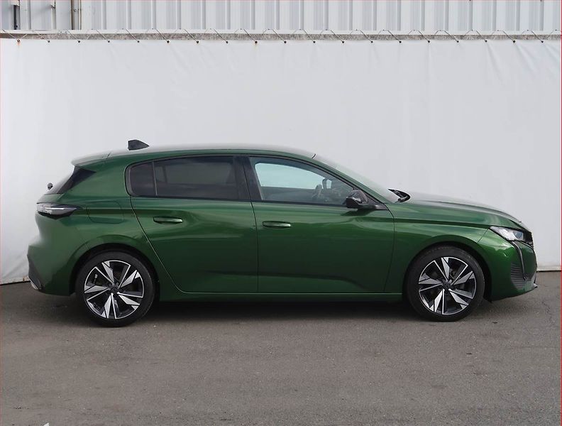 Peugeot 308 (2022) 1.2 PureTech, Serv.kniha, Kůže - fotka 6 z 23