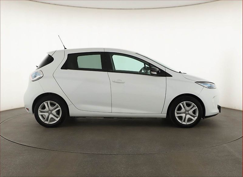 Renault ZOE (2018) Q90, SoH 90%, Automat - fotka 6 z 18