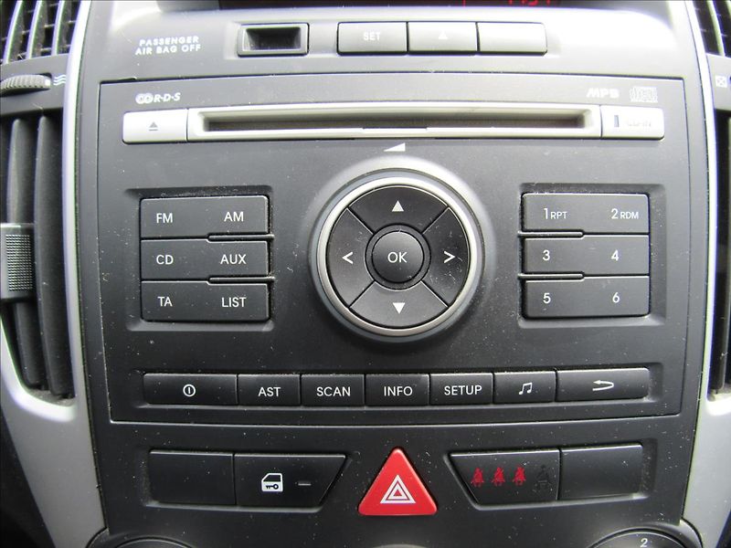 Kia Ceed 1,6 CRDi 66kW Combi - fotka 16 z 25