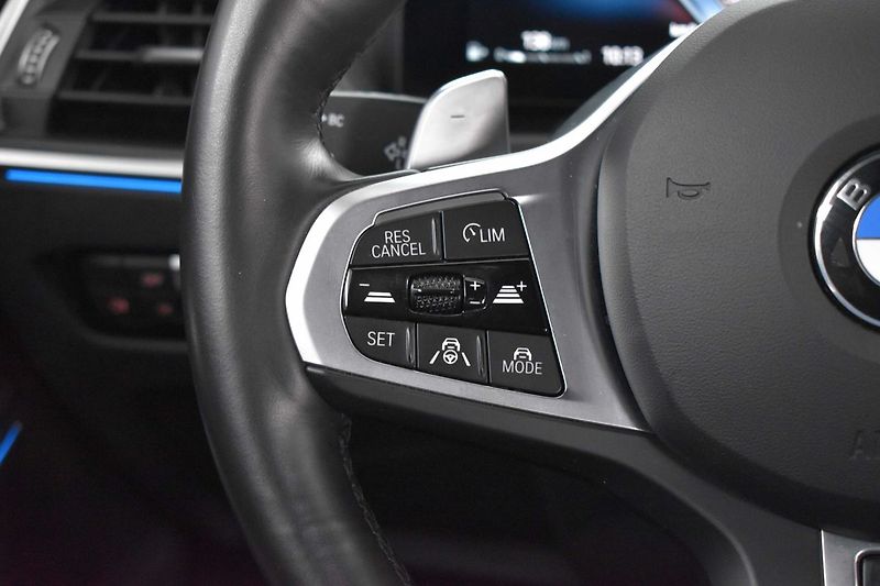BMW Řada 3 320d xD ///M*ZÁRUKA*TAŽNÉ*ČR 1 - fotka 16 z 46