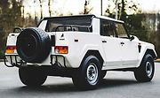 Lamborghini LM002 jde do aukce