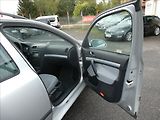 Škoda Octavia 1,6 FSi 85kW závěs, 2x kola - náhled 15
