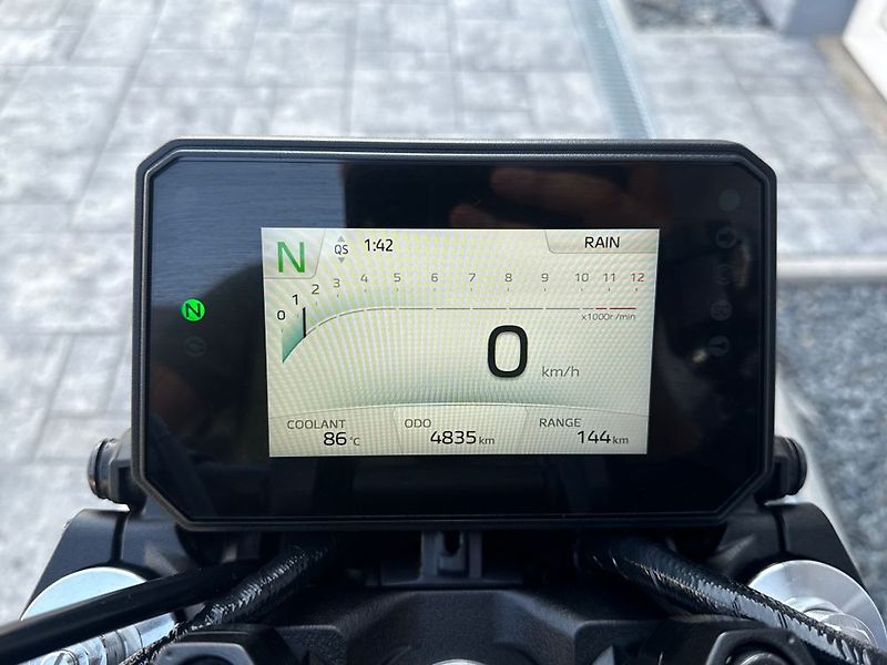 Yamaha (2025) - fotka 17 z 23