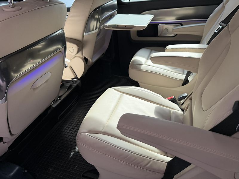 Mercedes-Benz Třídy V (2025) V300d 4M Excusiv L záru3Topení - fotka 18 z 22