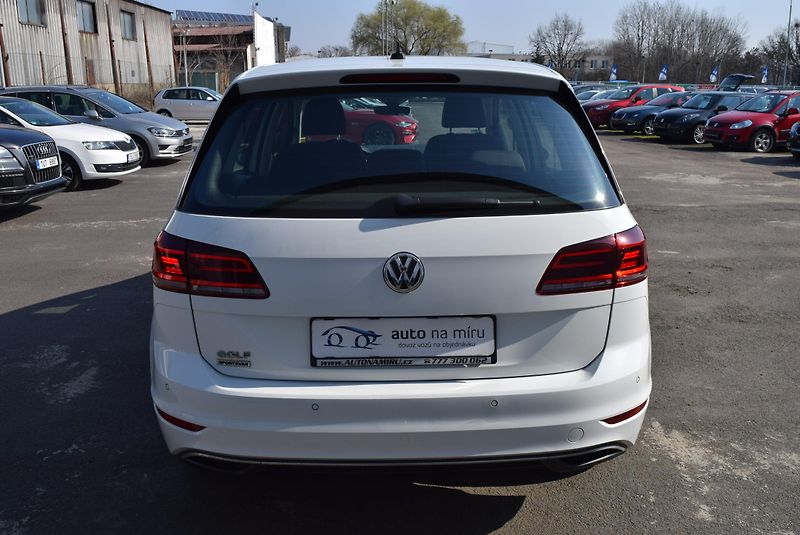 Volkswagen Golf Sportsvan (2020) 1.5TSI EVO 110kw DSG LED TAŽNÉ - fotka 9 z 48