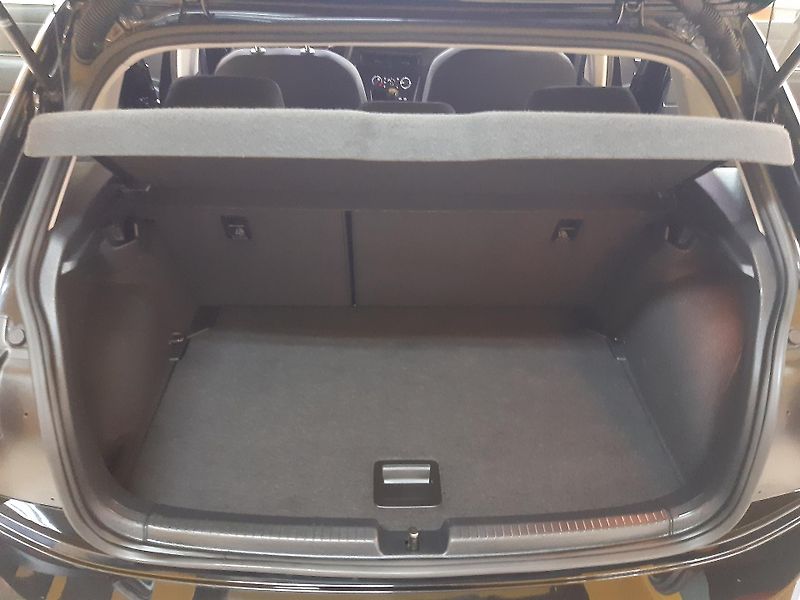 Volkswagen Polo 1.0 TSI KLIMA vyhř.sedáky - fotka 19 z 25
