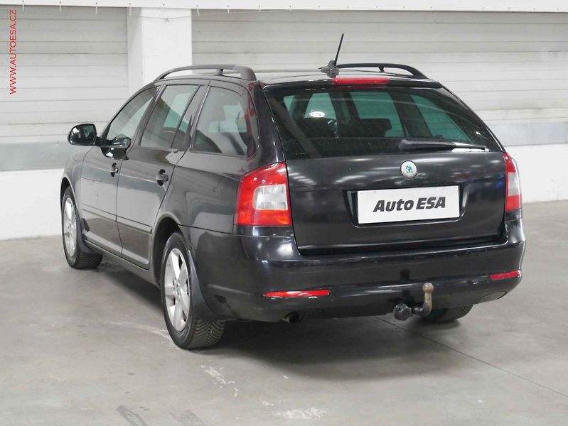 Škoda Octavia (2011) 1.6 TDi, STK5/28 - fotka 4 z 22
