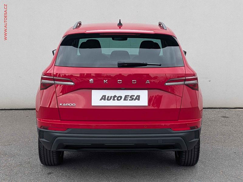 Škoda Karoq (2022) 1.5 TSi, ČR - fotka 5 z 18
