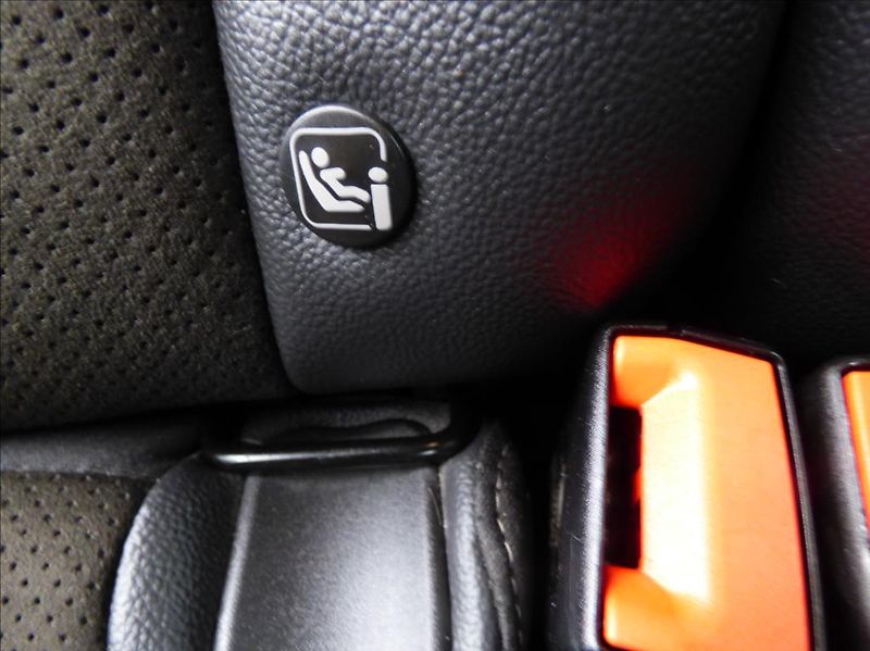 Ford Mondeo 2,0 EcoBlue,140kW,Navi,Keyless - fotka 23 z 58