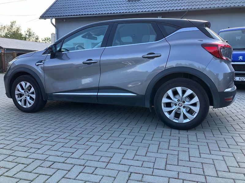 Renault Captur (2023) INTENS TCE 140 EDC 1.MAJ.ČR - fotka 10 z 33
