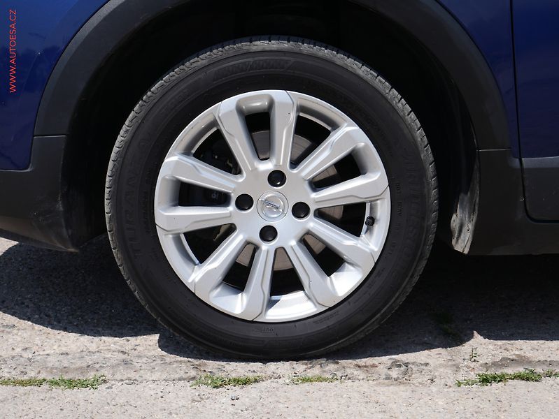 Opel Crossland (2021) 1.2 T, ČR, Innovation, AT, - fotka 24 z 26