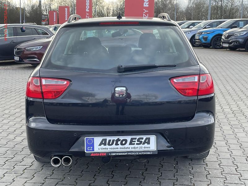 Seat Exeo (2009) 2.0TDi, Sport, bíxen, šíbr - fotka 5 z 15