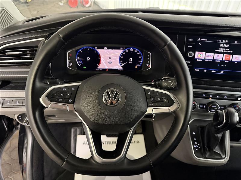 Volkswagen Caravelle 2.0TDI 4MOTION DSG ACC VC LED - fotka 16 z 37