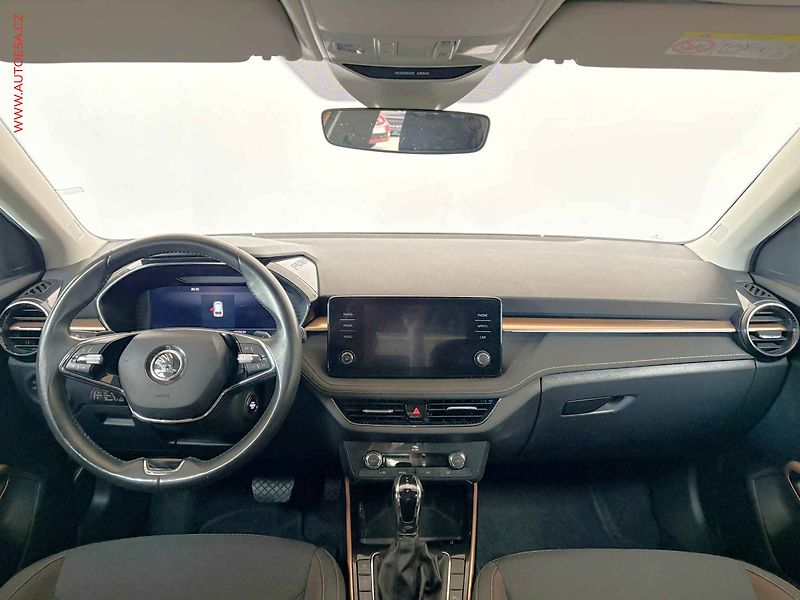 Škoda Fabia (2022) 1.0 TSi, Style, DSG, LED - fotka 8 z 16