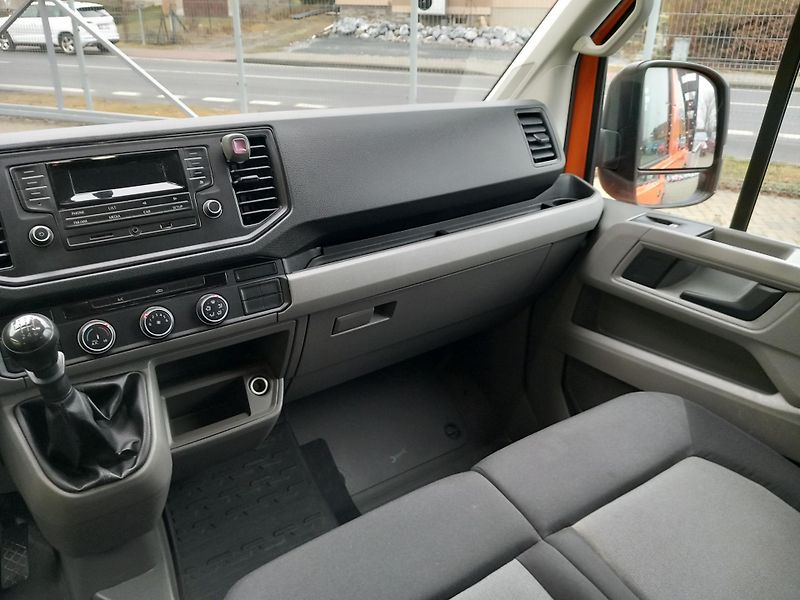 Volkswagen Crafter (2018) 2,0TDi 103kw 7 MÍST ,ODPOČET ! - fotka 24 z 41