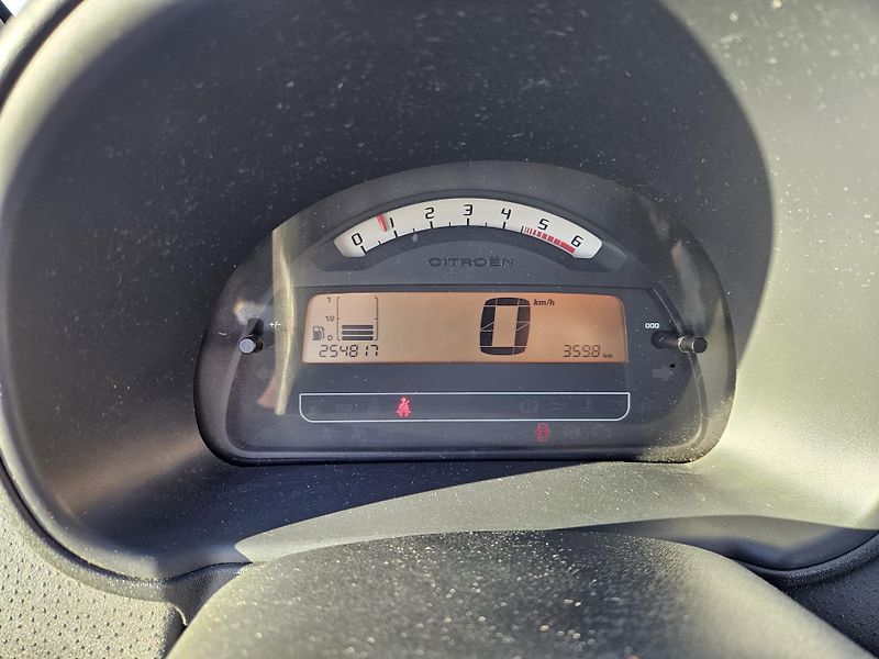 Citroën C2 (2006) 1.4HDI MOŽNÉ SPLÁTKY  - fotka 11 z 18