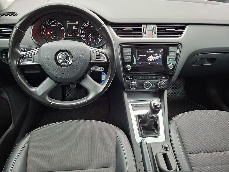 Škoda Octavia (2013) 1.4TSI 103kW 6MAN -S.KNIHA - fotka 13 z 48