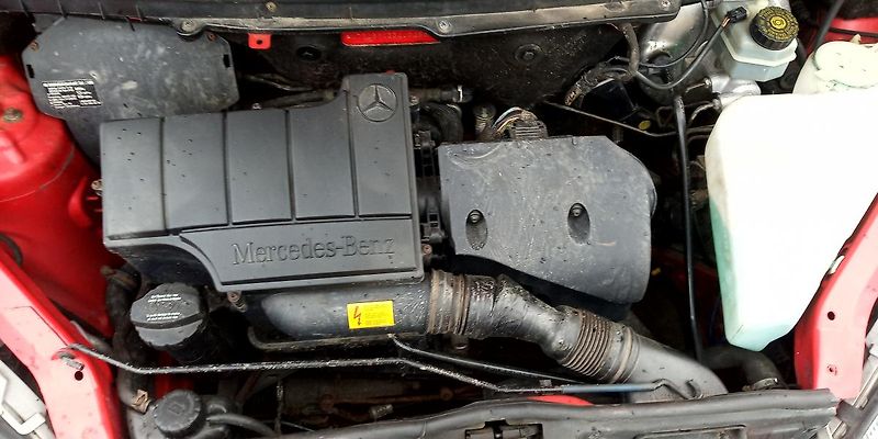 Mercedes-Benz Třídy A motor 1.6 75Kw 166960 - fotka 1 z 1