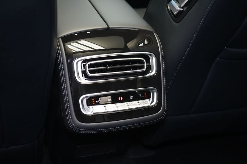 Omoda Ostatní 1.5 T-GDI 3DHT AWD PREMIUM - fotka 22 z 54