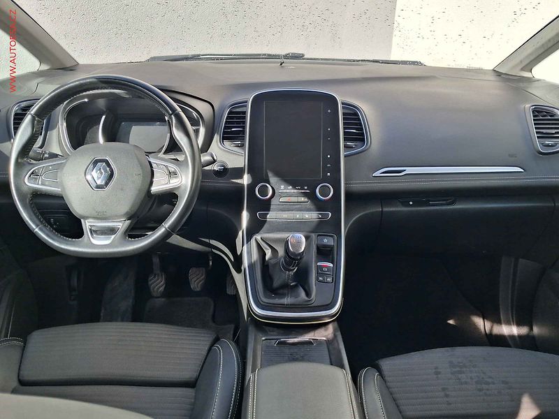 Renault Scénic (2016) 1.2 TCe, Intense, navi - fotka 8 z 17