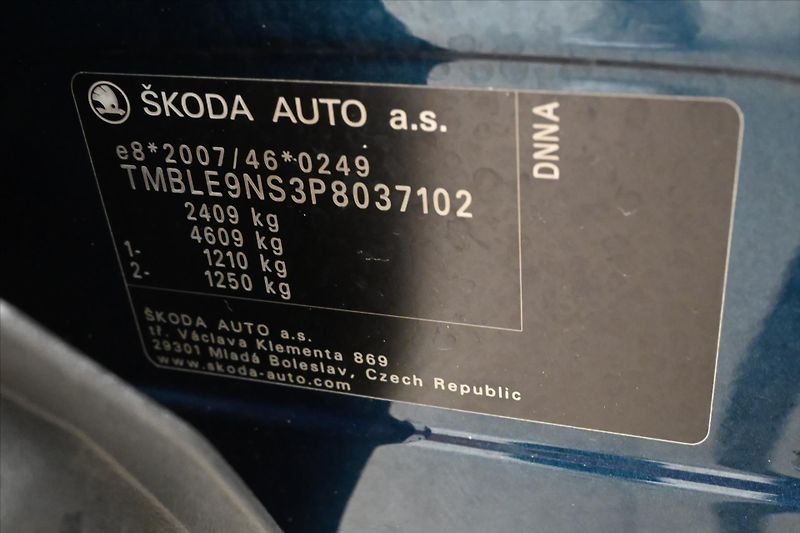 Škoda Kodiaq 2,0 TDI 140kW DSG 4x4 Style Zá - fotka 12 z 32