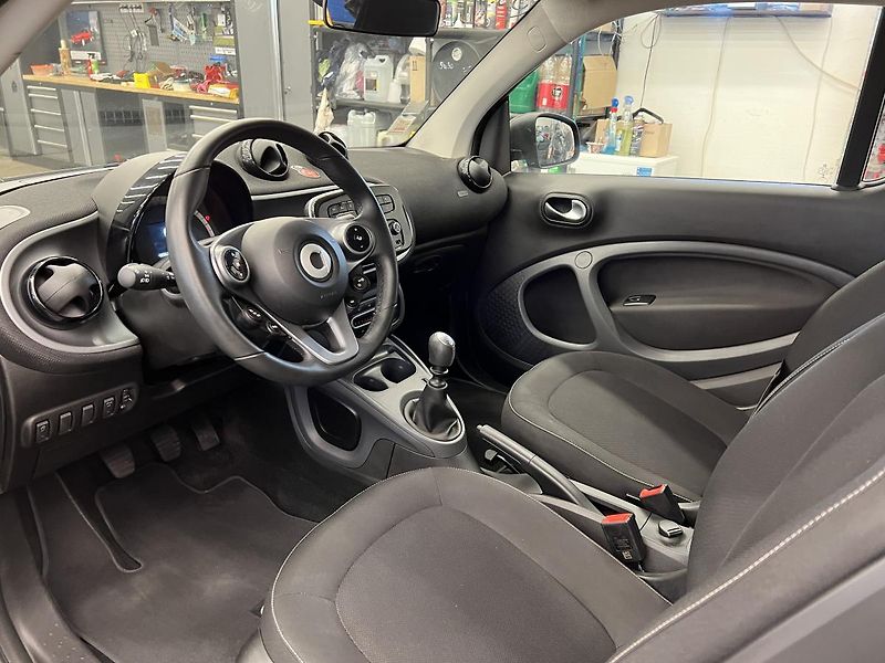 Smart Fortwo 0.9l 66 kW - fotka 7 z 14