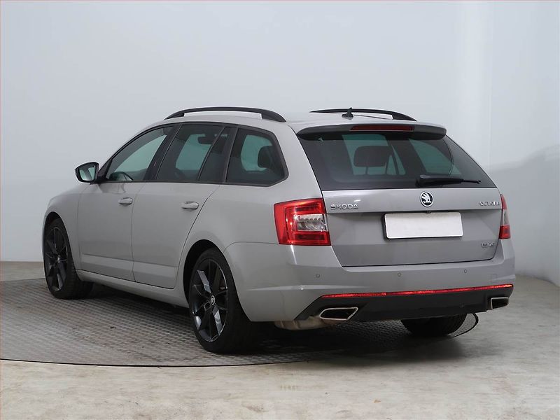 Škoda Octavia (2016) RS 2.0 TDI, Automat, Kůže - fotka 4 z 16
