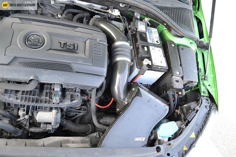 Škoda Octavia RS , 2.0TSI - 162KW !!! - fotka 53 z 56