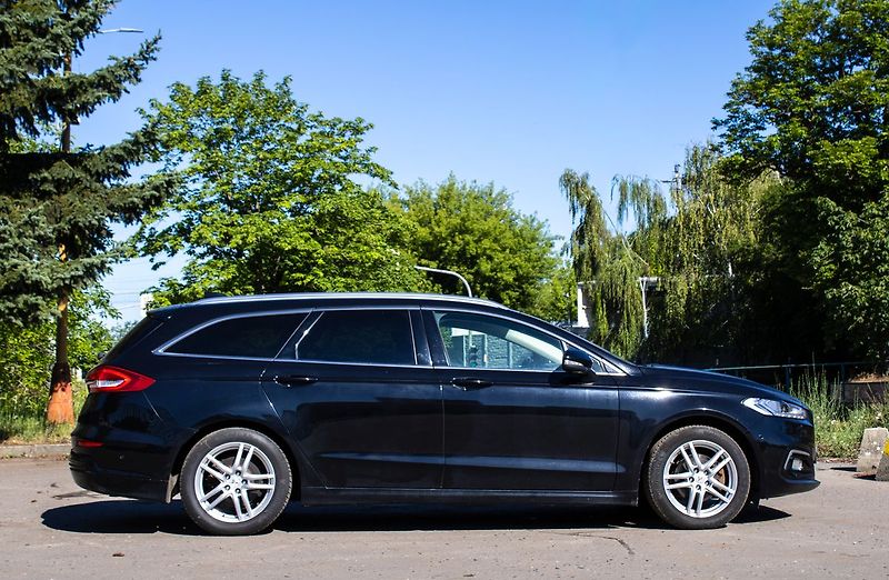 Ford Mondeo - fotka 4 z 20