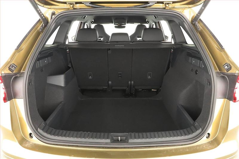 Škoda Kodiaq (2025) 2.0 TDI, SPORTLINE, 4X4 - fotka 11 z 27