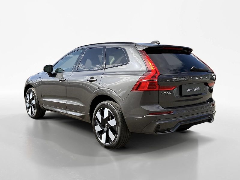 Volvo XC60 T8 AWD RECH.*ULTRA DARK + kola - fotka 5 z 51