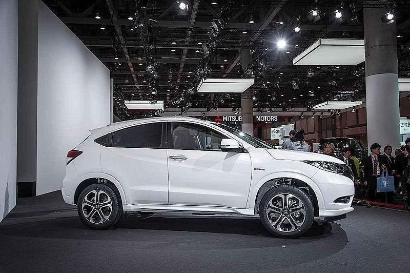 Honda Vezel.