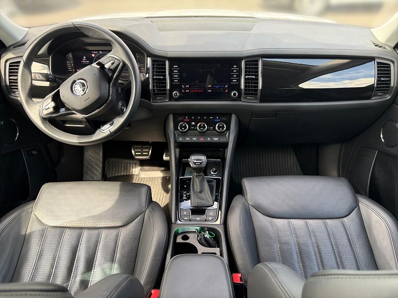 Škoda Kodiaq (2023) L&K 2.0TSI 140kW DSG 4x4 TAŽNÉ - fotka 9 z 11