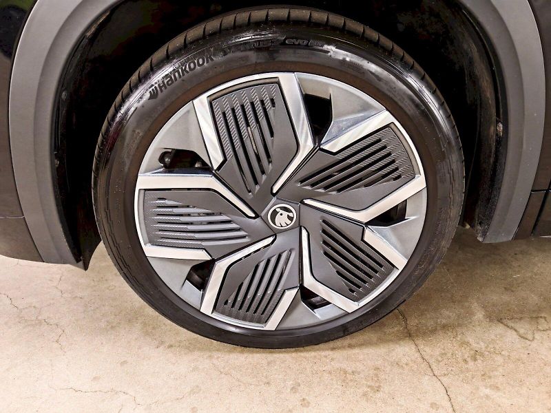Škoda Kodiaq (2025) iV 1.5 TSI 150 kW DSG Sportlin - fotka 34 z 34