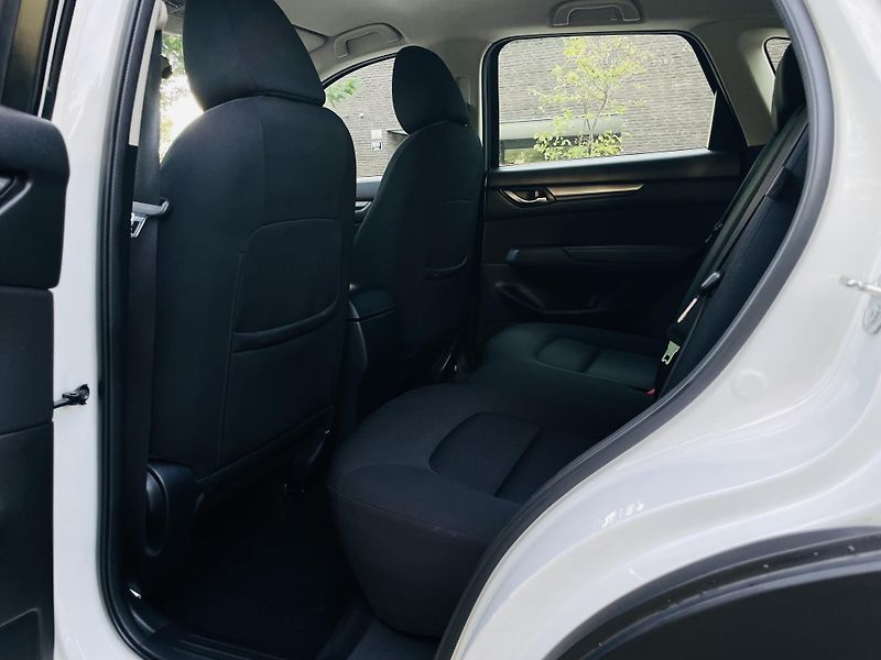 Mazda CX-5 2.0i MANUÁL SERVISKA TAŽNÉ 2WD - fotka 31 z 41