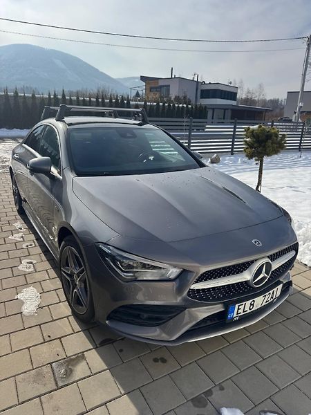 Mercedes-Benz CLA (2020) Elektrika-benzín - fotka 2 z 8