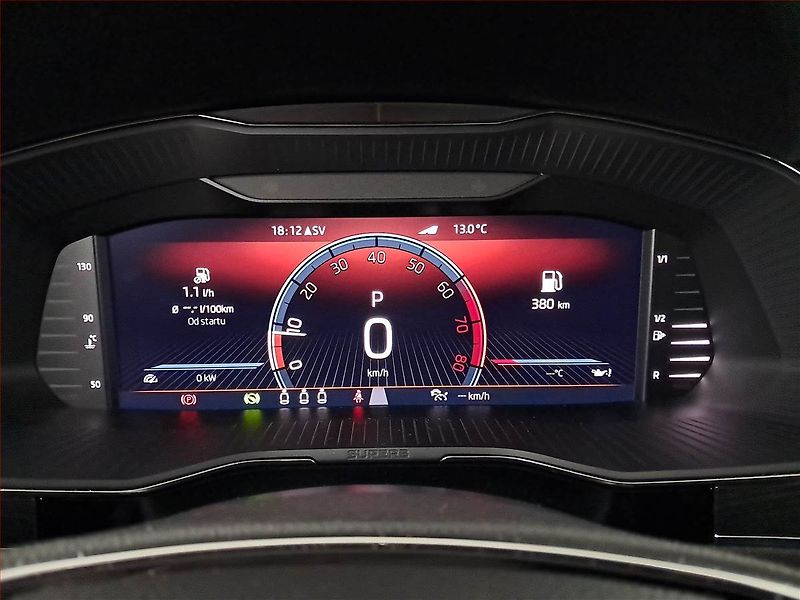 Škoda Superb (2023) 2.0 TSI - fotka 11 z 24