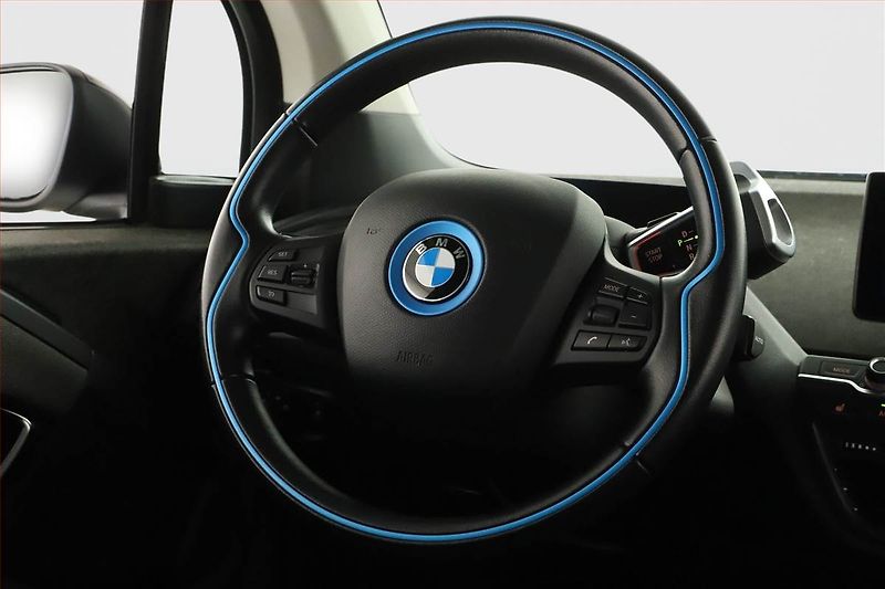 BMW i3 (2021) 120Ah BEV, SoH 91% - fotka 8 z 17